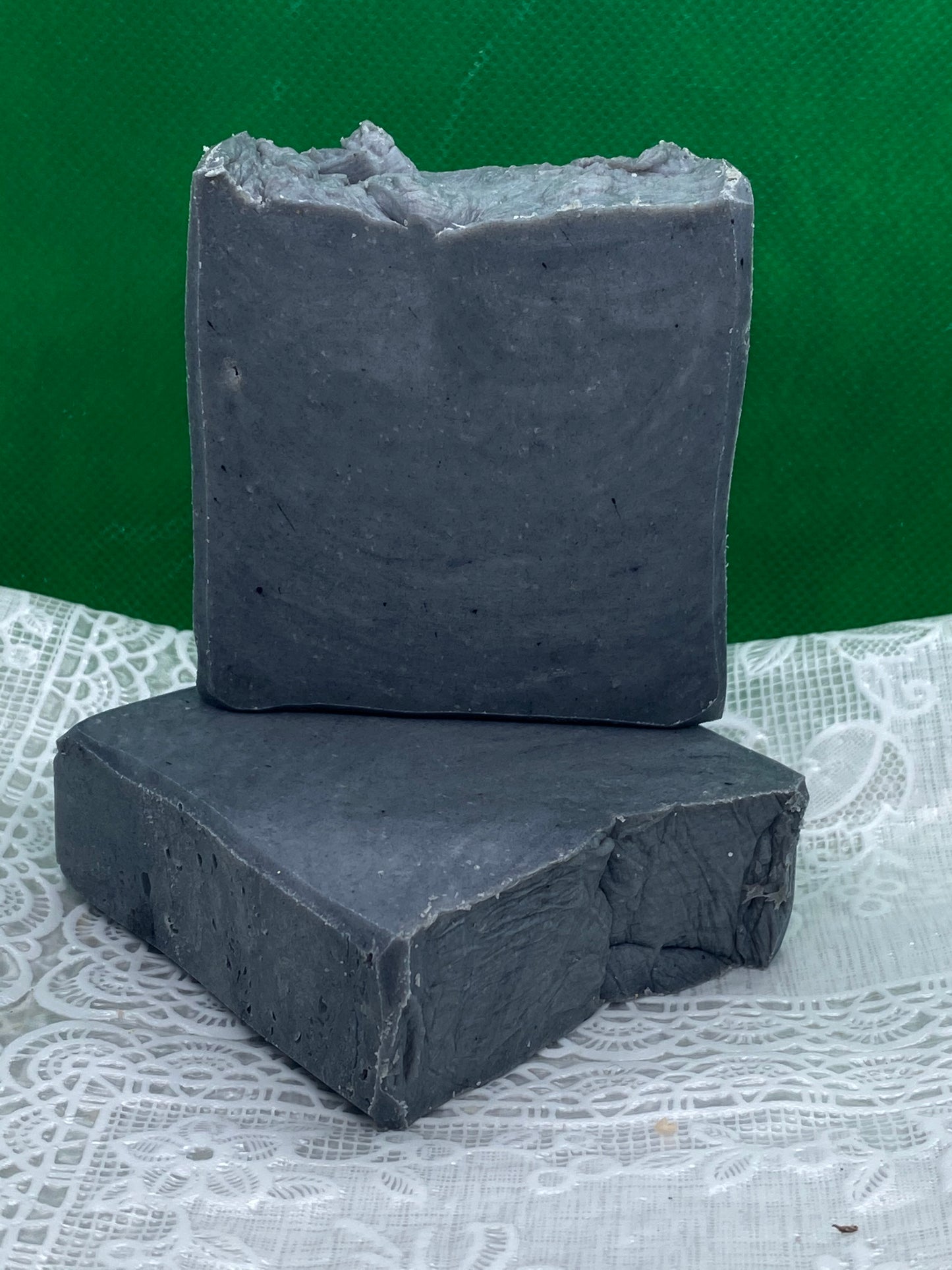 Charcoal soap is an effective and popular detoxifier that removes dirt, pollutants, and bacteria from the body. The beauty industry is seeing an increase in interest in activated charcoal soap effects on the skin, including charcoal soap benefits for face. It is beneficial for acne treatment, antiaging, and psoriasis treatment.